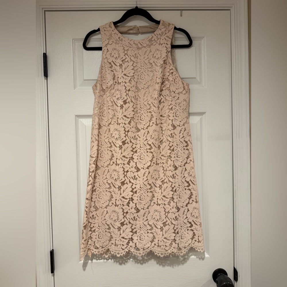 Vince Camuto, Women’s size 10, mini dress for Valentine’s Day 💌